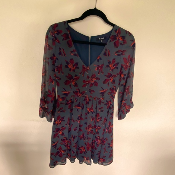 Madewell Dress **perfect for fall** - Picture 3 of 8